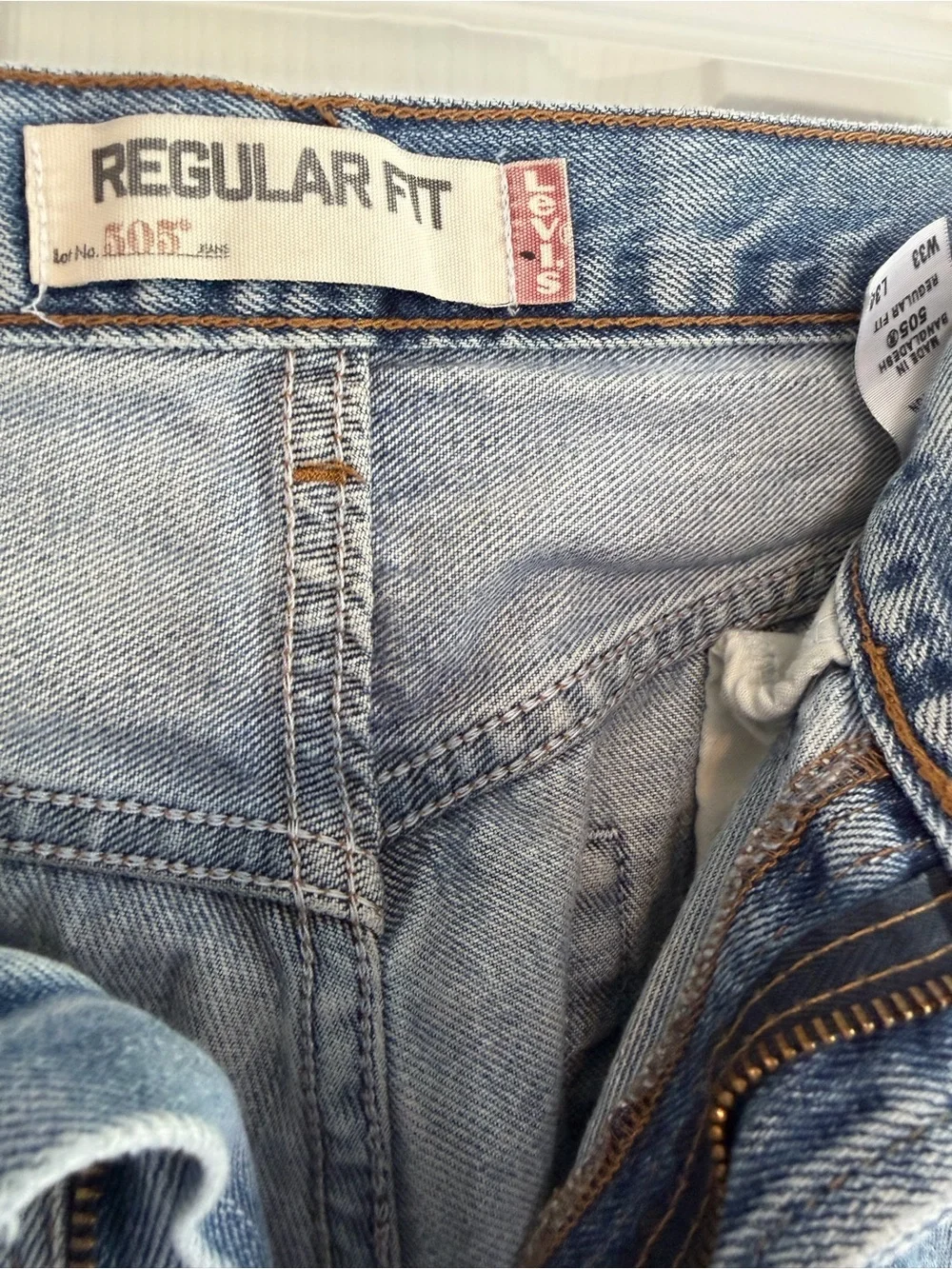 Levi’s 505 Regular Fit Jeans Light Wash Distressed Frayed Hem W38 L34 Vintage